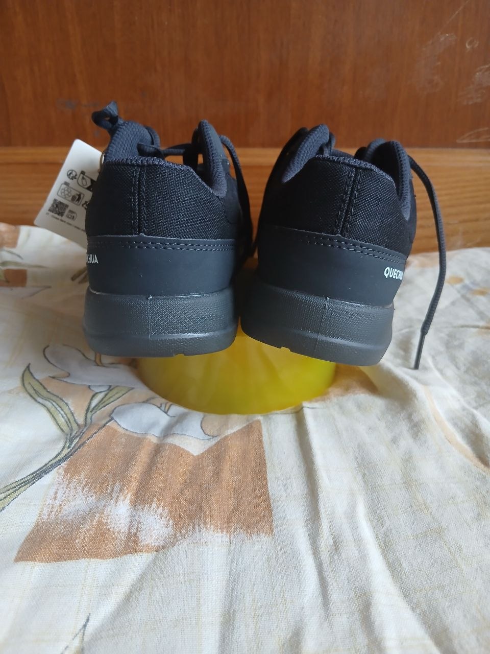 Продается фирмой Quechua 100 lari