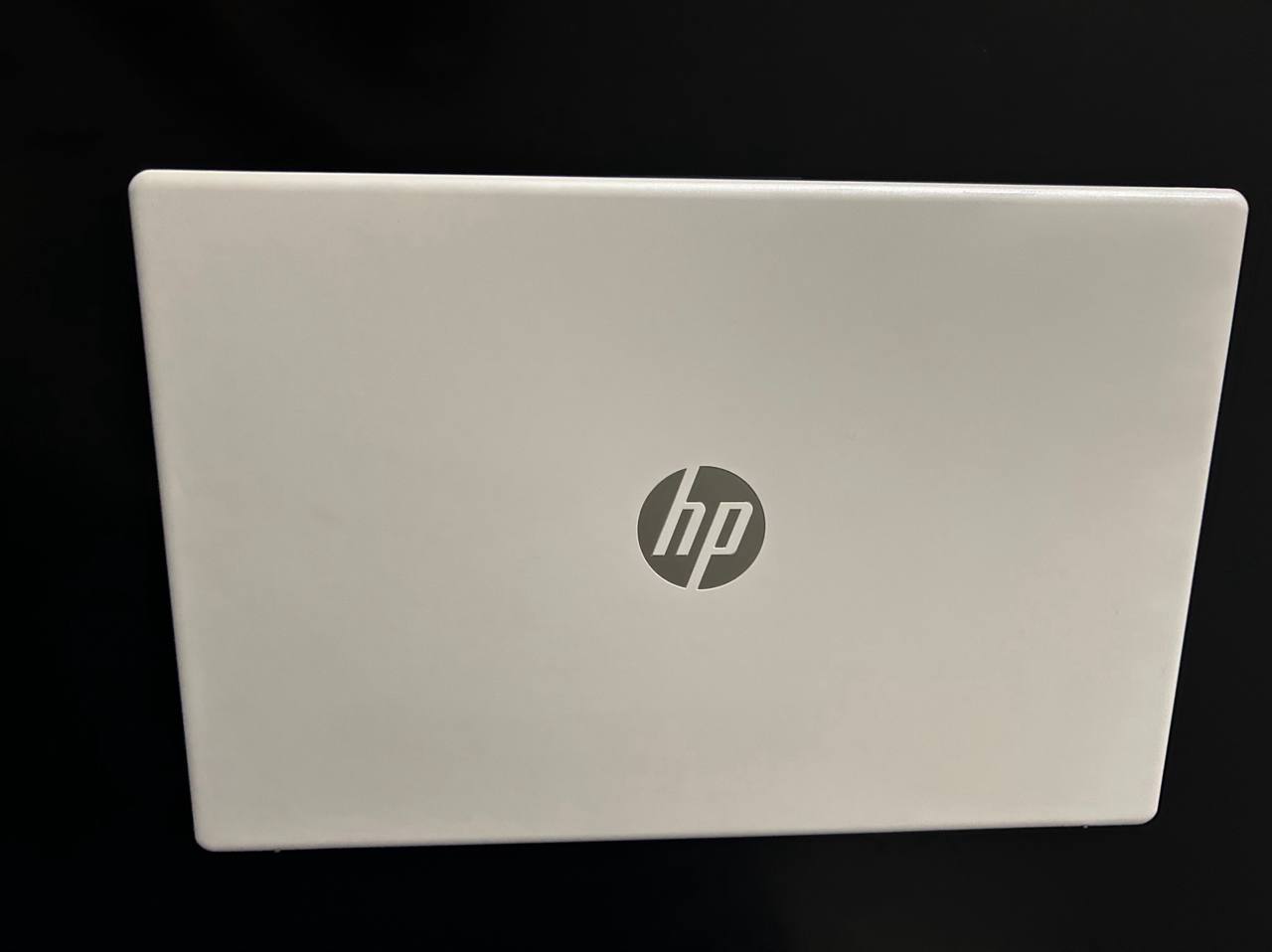 HP Laptop 15-fc0033ci