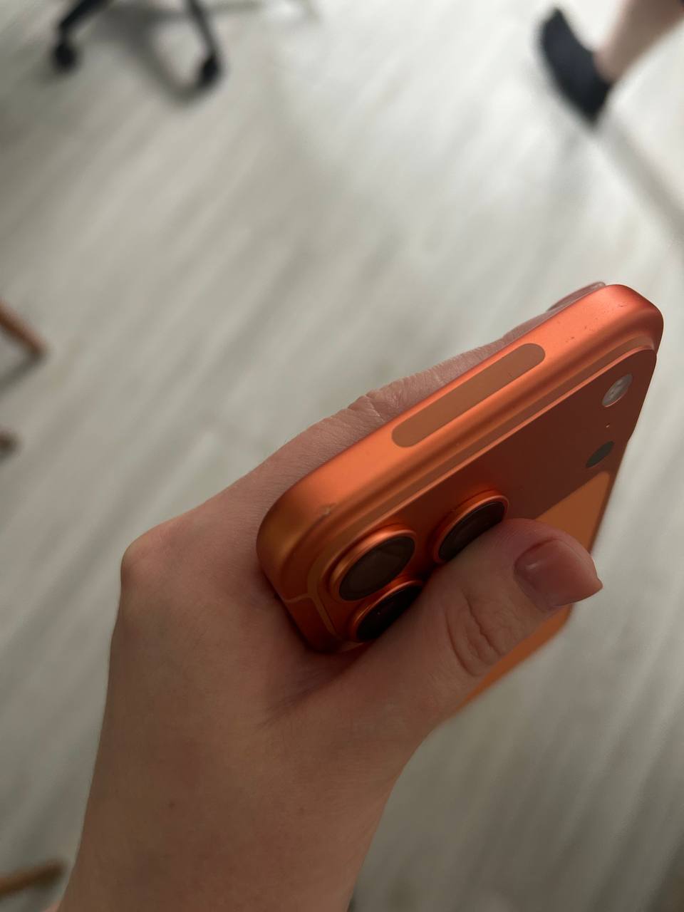 iPhone 17 pro max orange 256gb eSIM