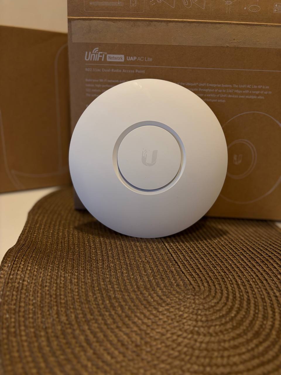 Ubiquiti UniFi UAP-AC-Lite