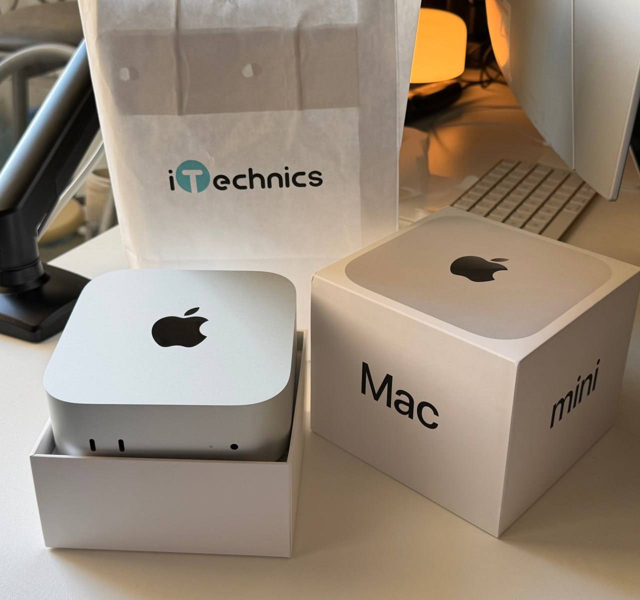 Mac Mini M4, 16 ГБ RAM, 512 ГБ SSD