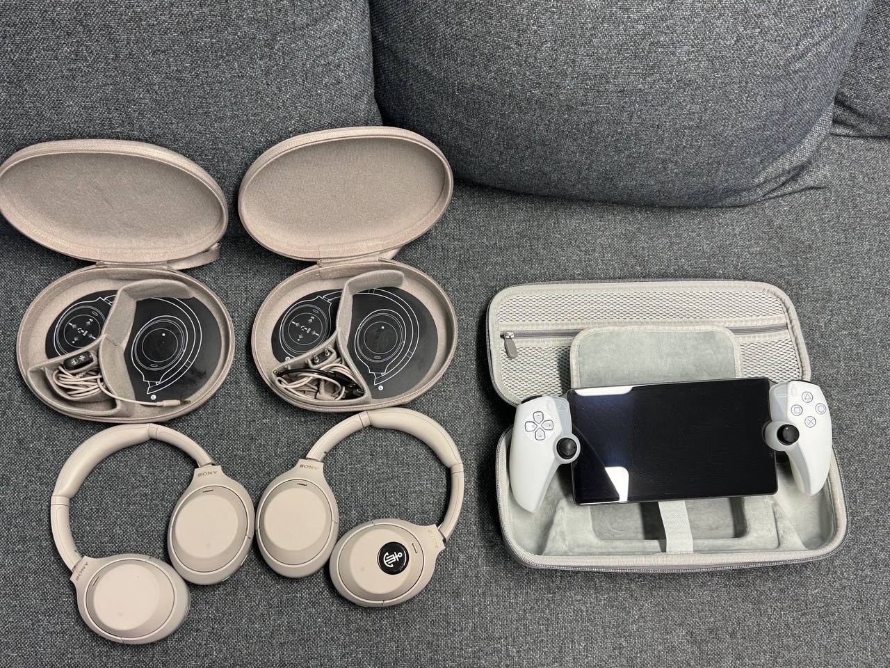 Наушники Sony WH-1000XM4