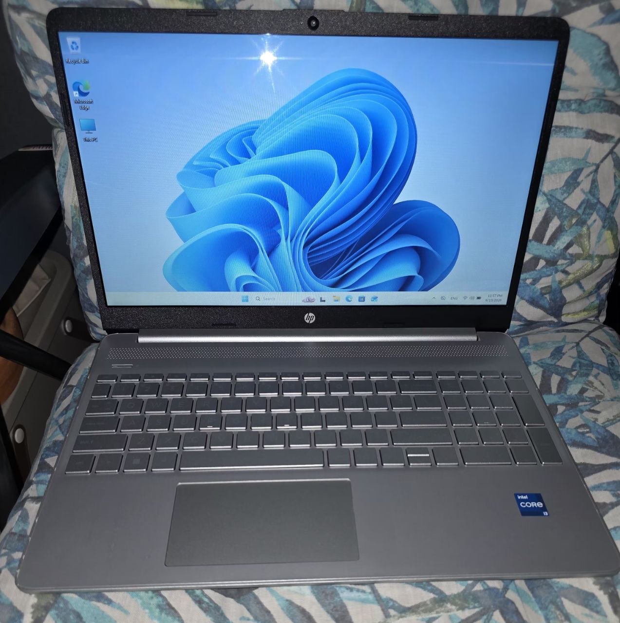 Ноутбук HP 15-DY2702DX 15.6" Touch i3-1115G4 8GB 256GB SSD