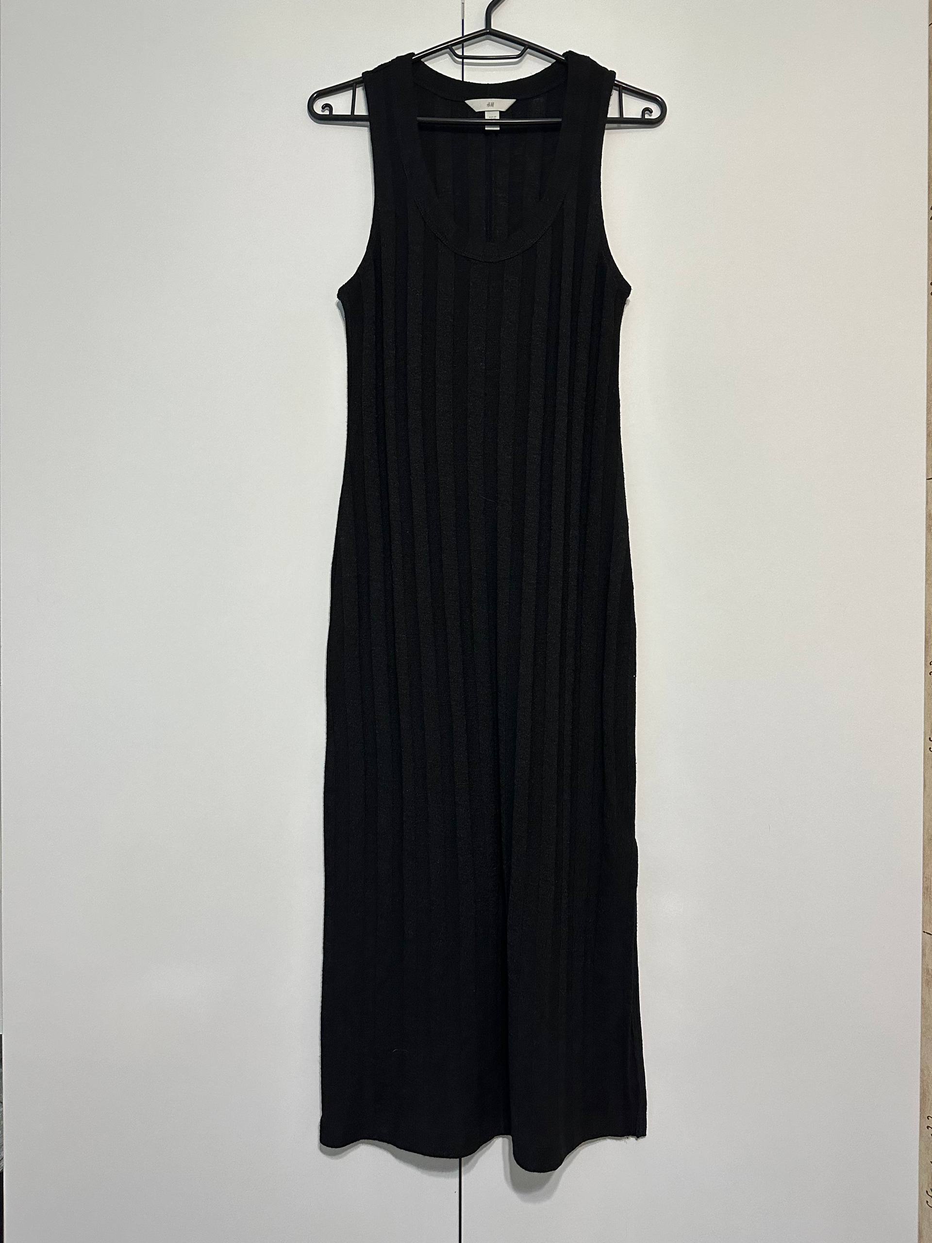 Платье Zara чёрное трикотажное