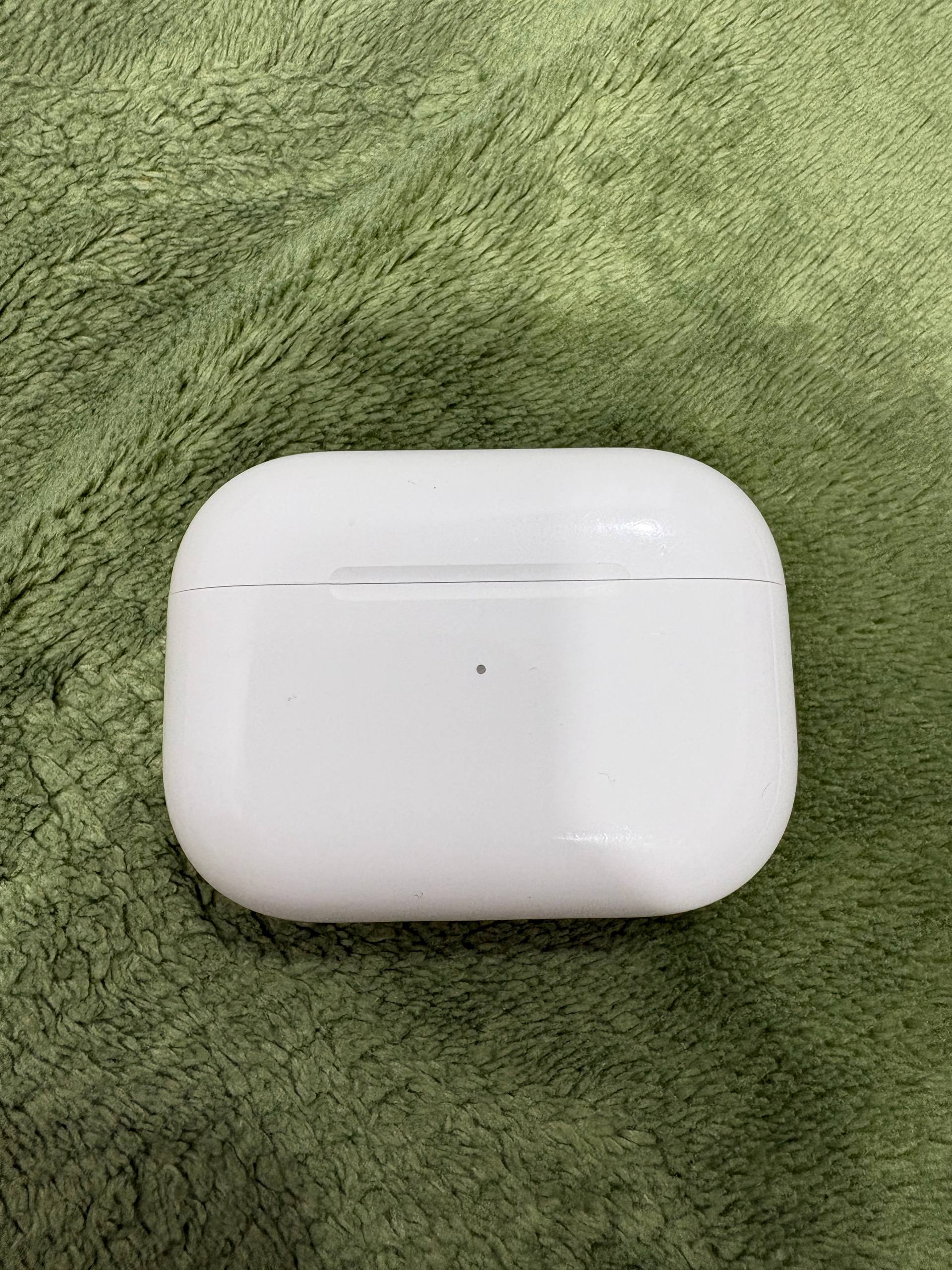 Левый наушник AirPods Pro 1 gen