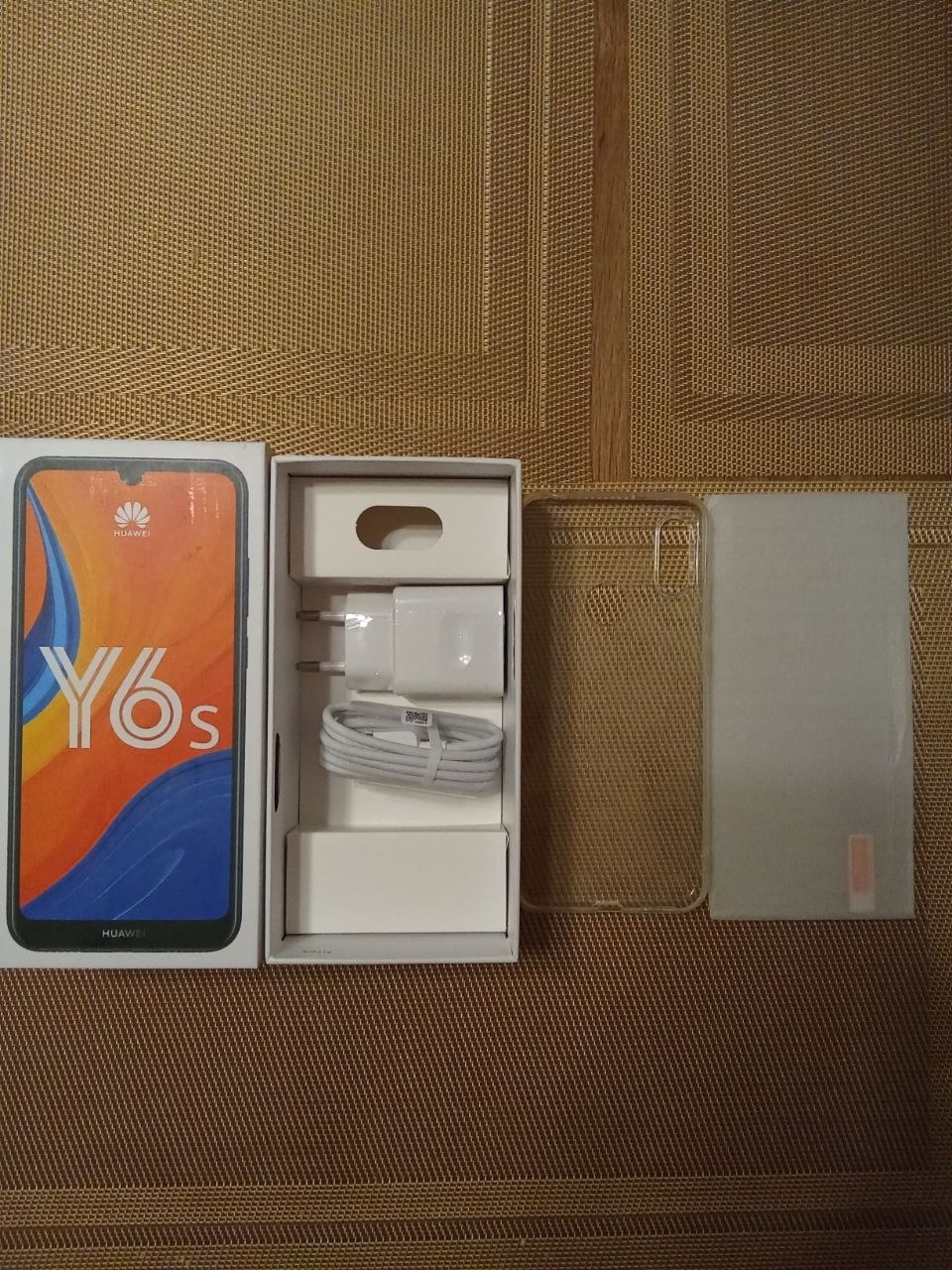 Телефон Huawei Y6S 64 Гб