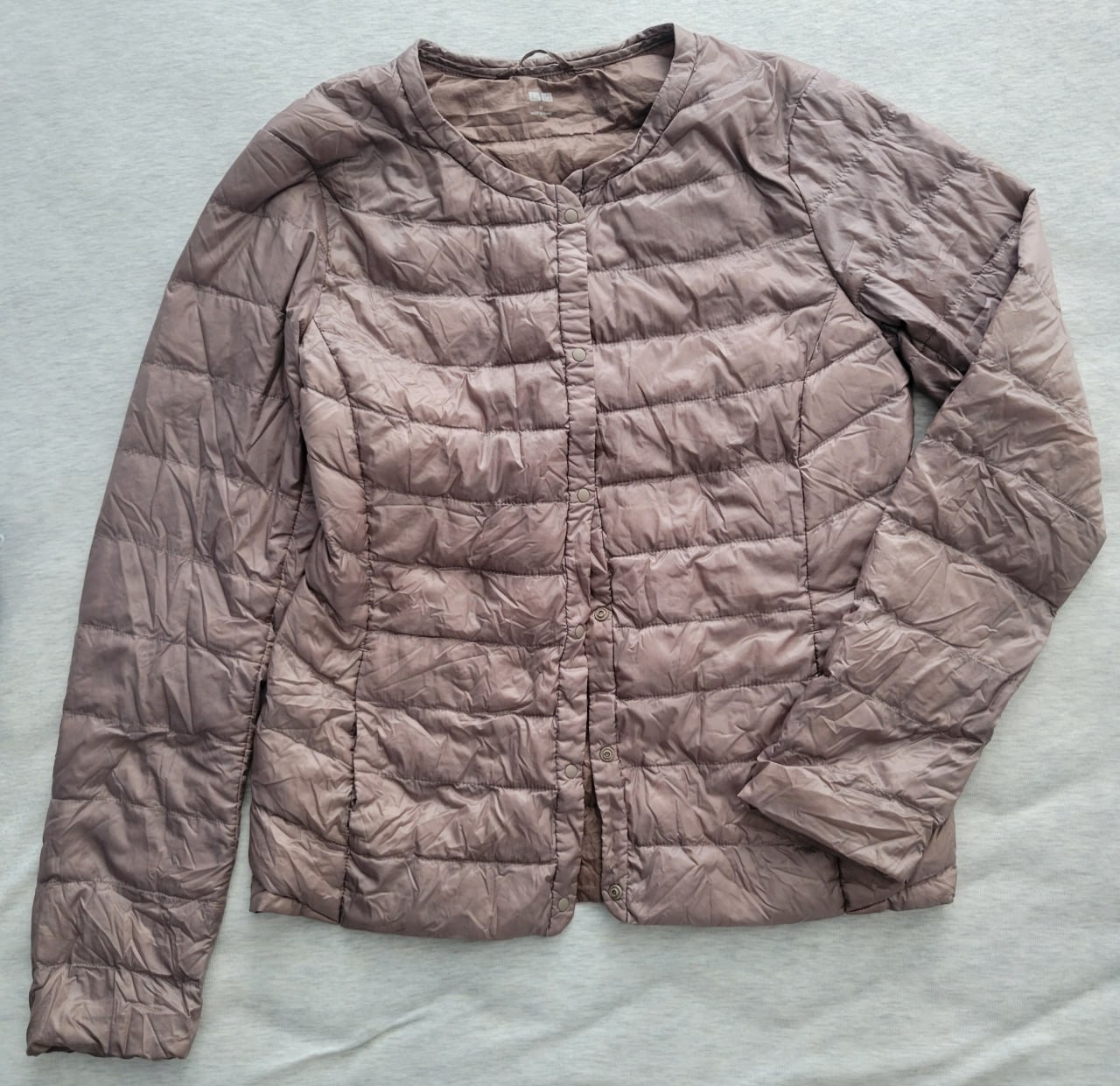 Ультралёгкая пуховая куртка Uniqlo Ultra Light Down, размер M