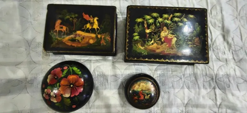 Шкатулка лаковая советская