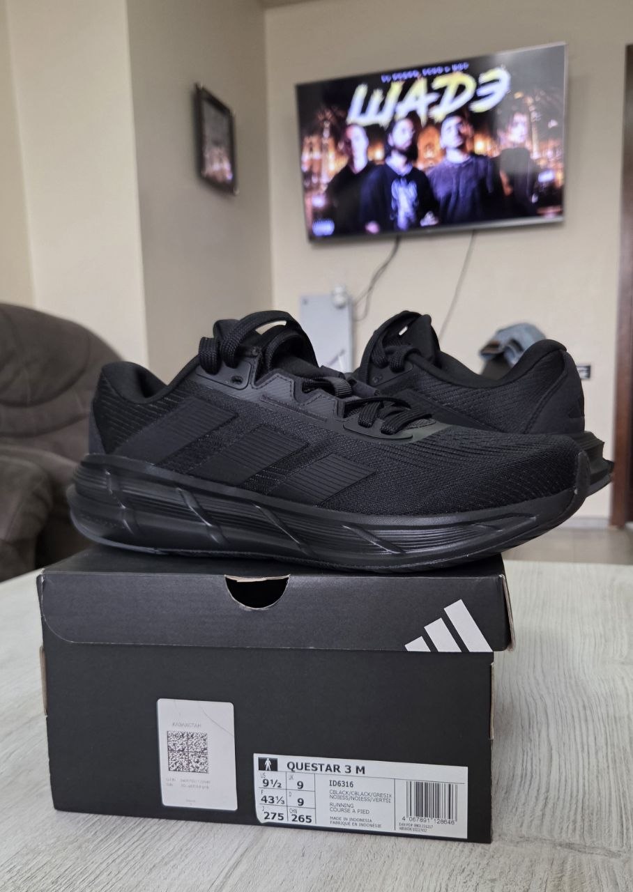 Кроссовки Adidas cloudfoam