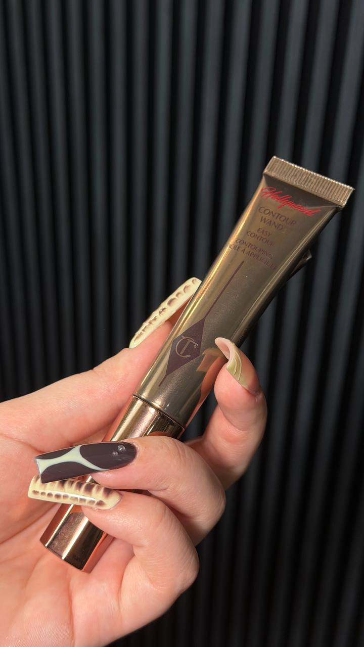 Тональная основа MAC Studio Fix Fluid SPF 15 NC10