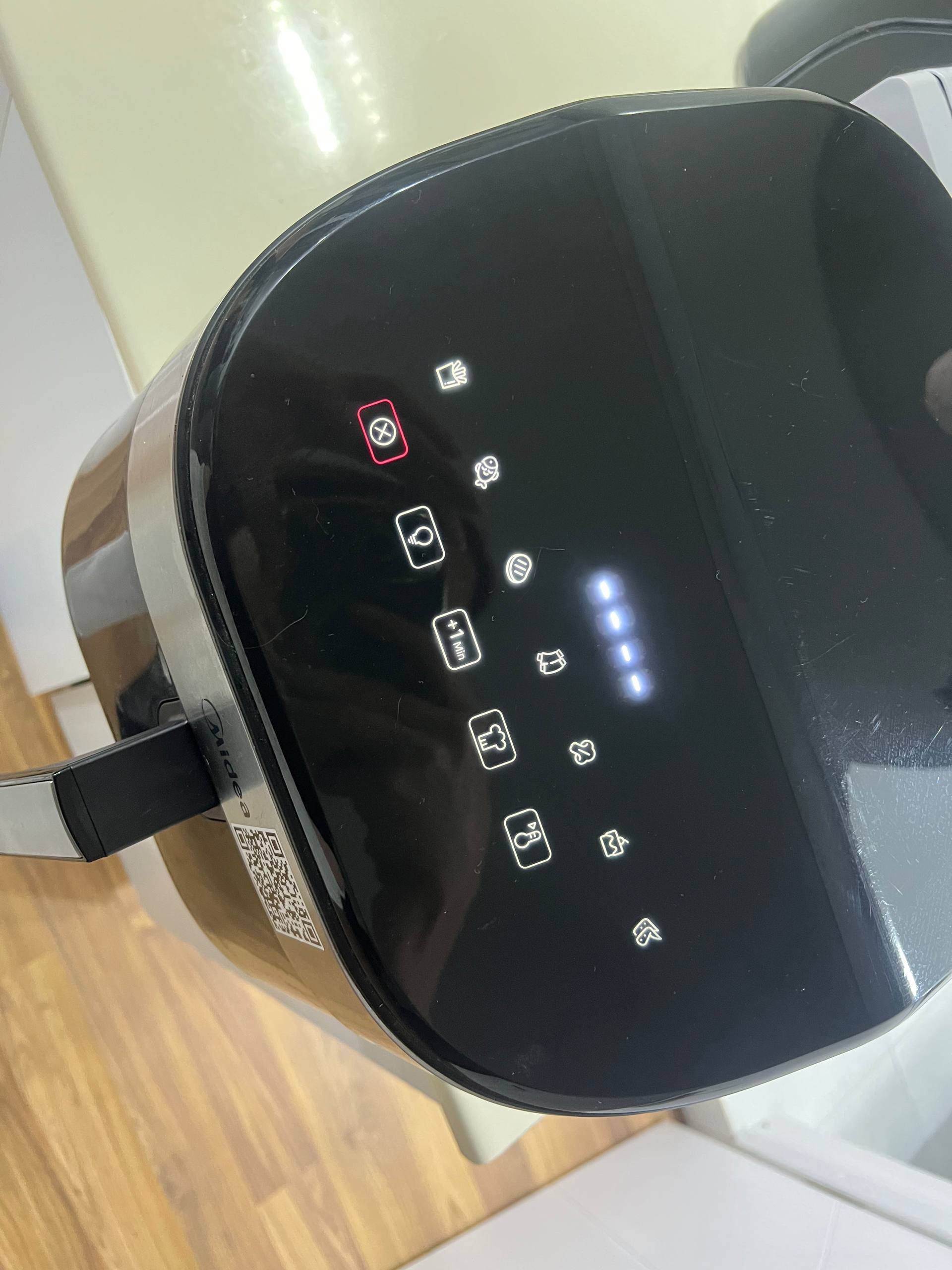 Аэрогриль Midea 5.5л
