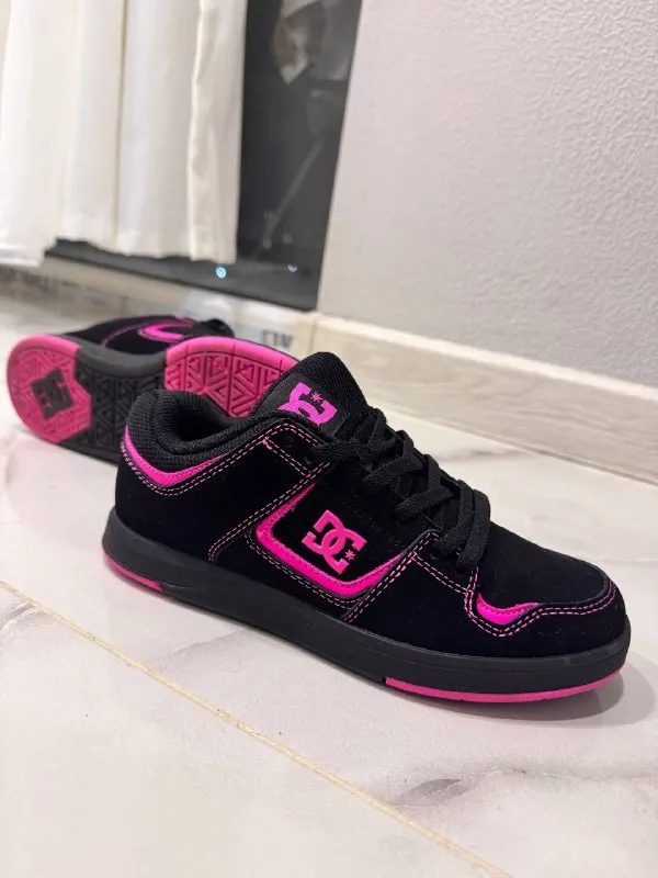DC Shoes