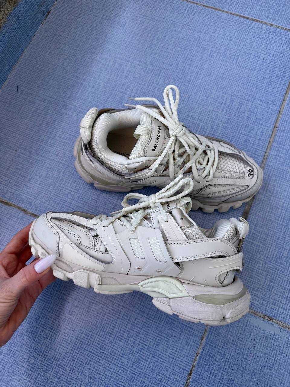 Balenciaga track