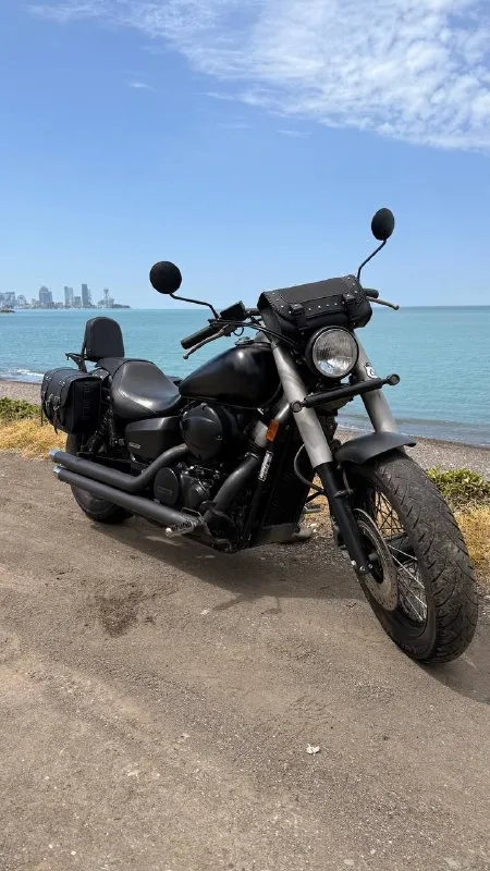 Honda Shadow Phantom 750