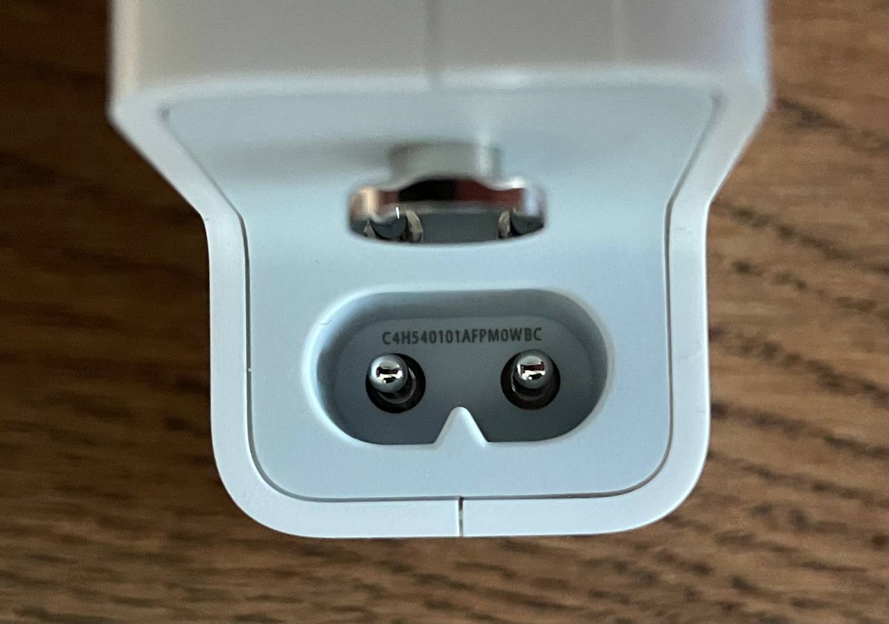 оригинальный зарядный блок Apple USB-C 96W