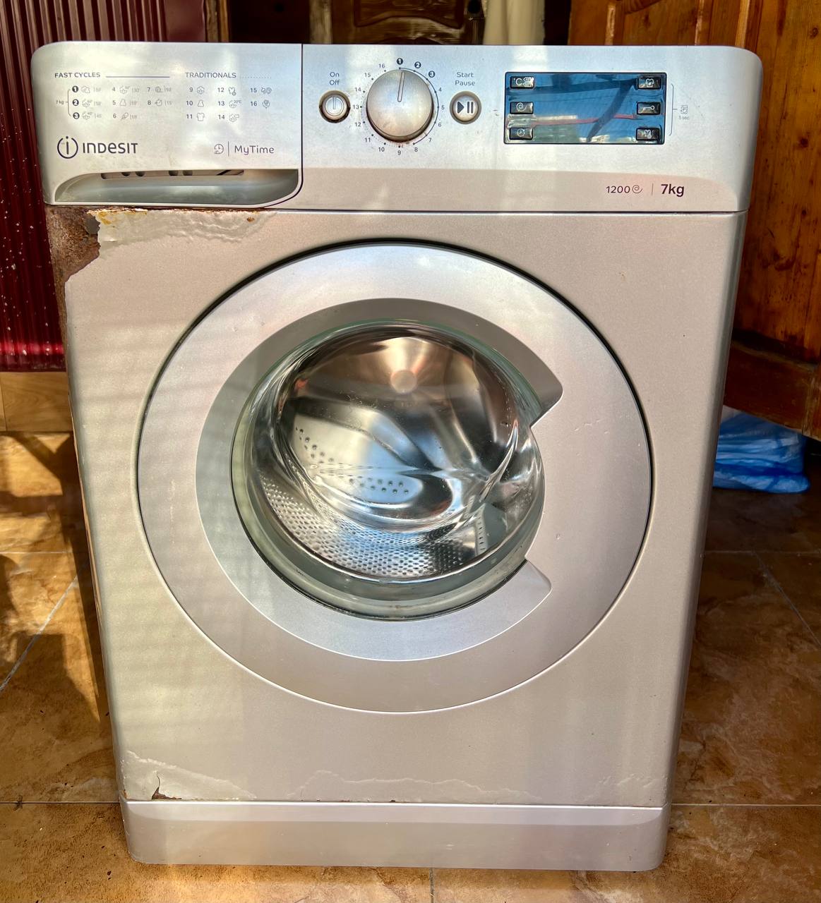 Стиральная машина Indesit MyTime