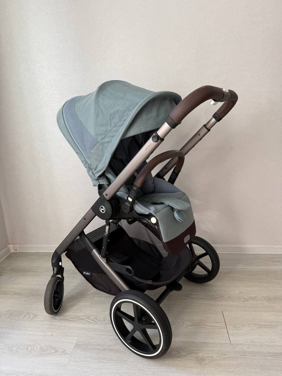 Коляска Cybex balios s lux 2в1 - 950 лари