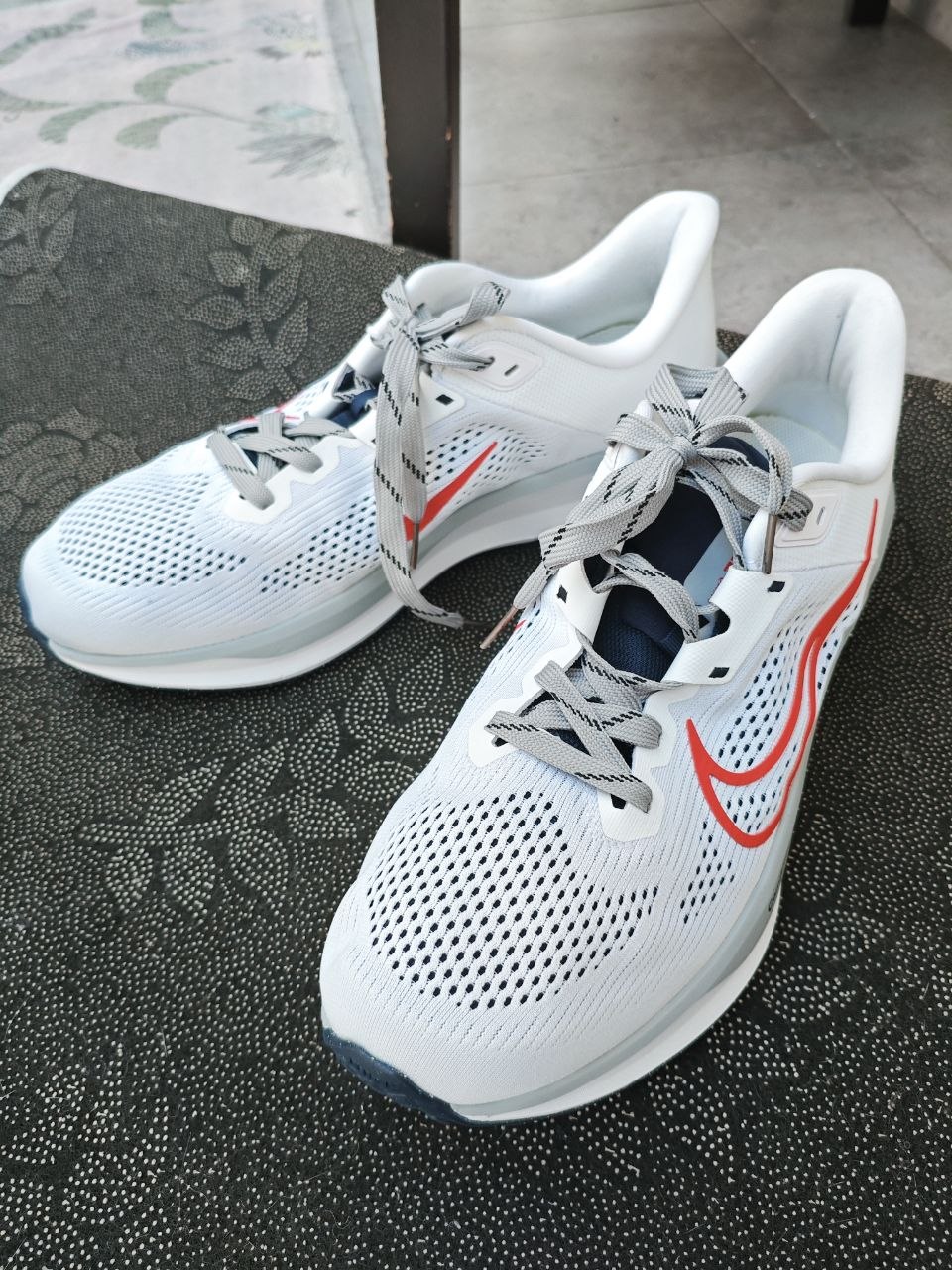 Беговые кроссовки Nike FD6033-107