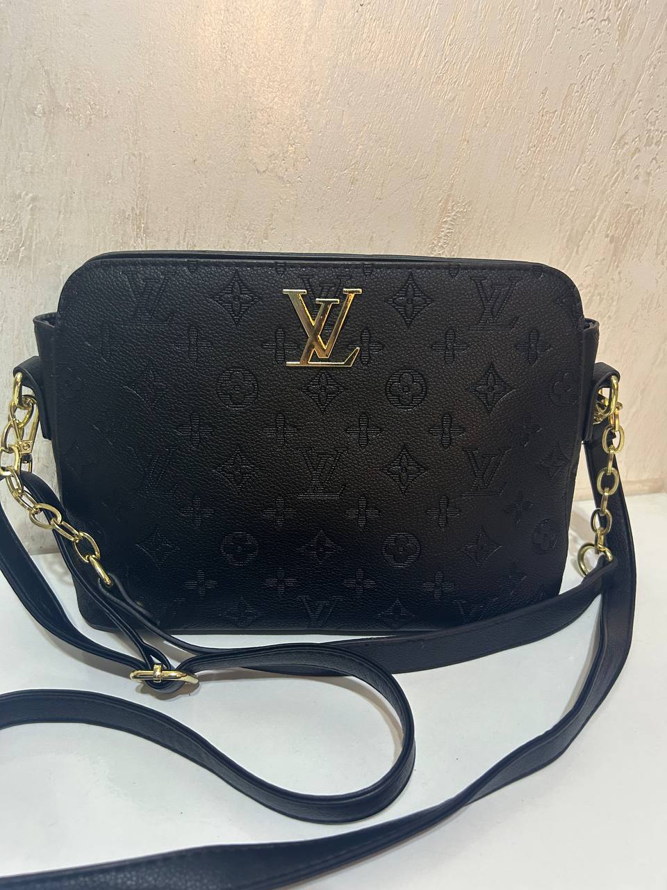 Женская сумка Louis Vuitton в идеальном состоянии