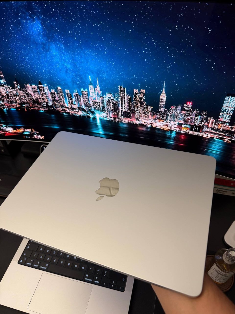 MacBook Air M2 (16/256GB)