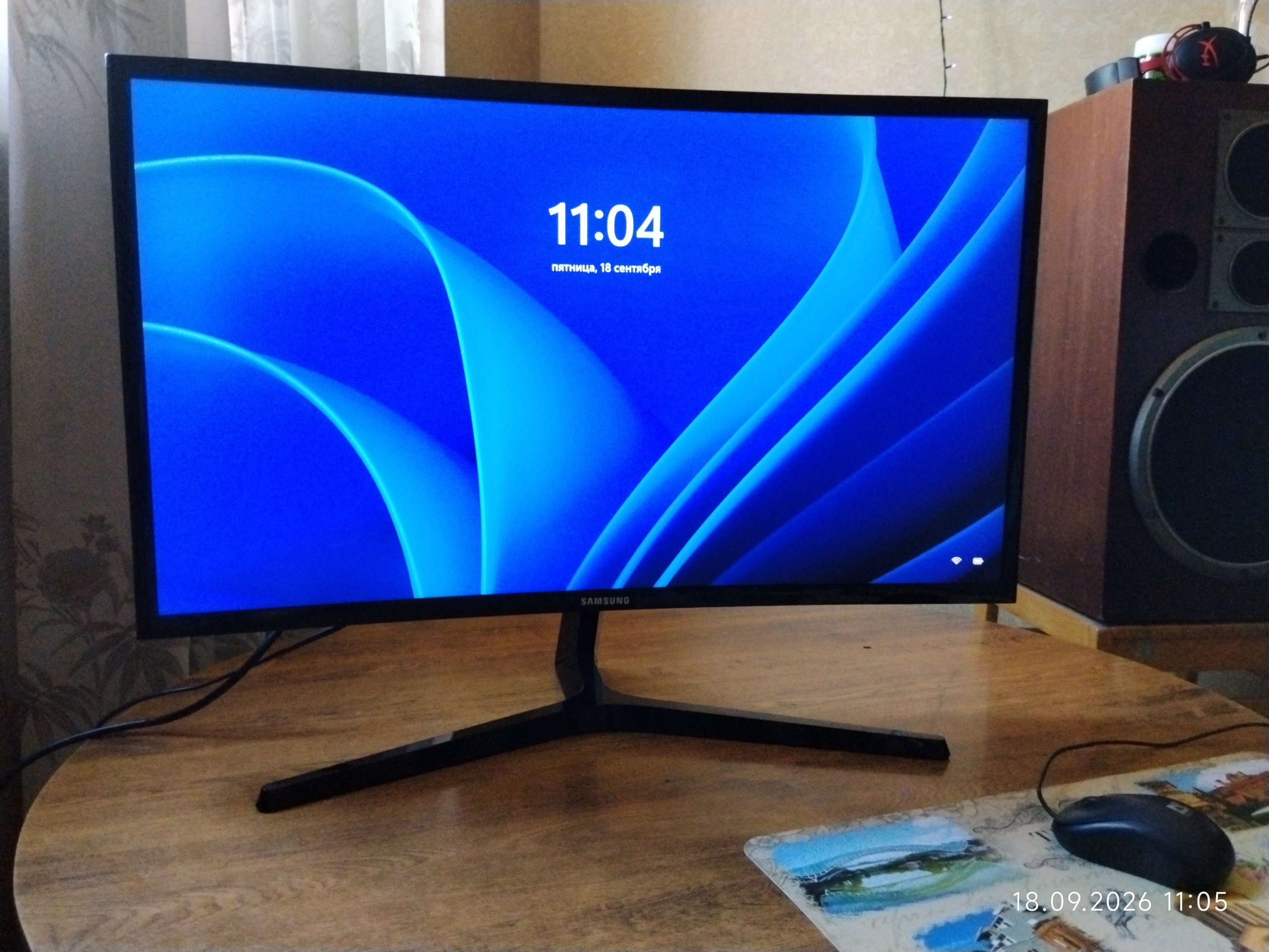Монитор 27" Samsung C27F396
