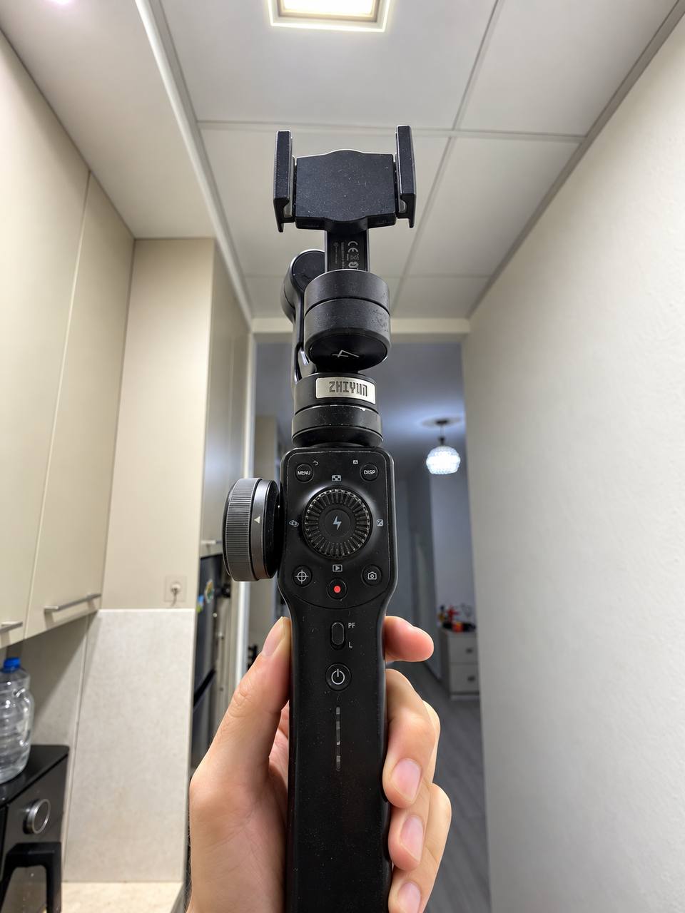 Стабилизатор Zhiyun Smooth 4