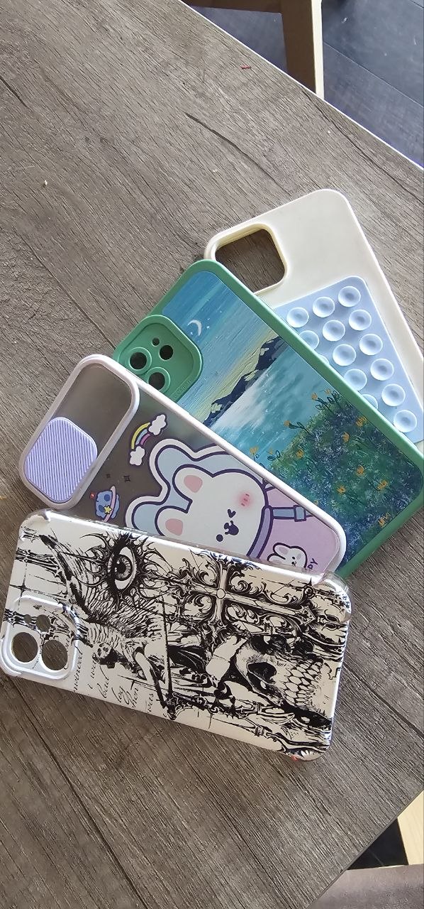 Чехол для iPhone 12