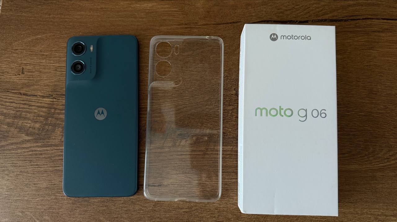 Смартфон Motorola Moto G06 128GB