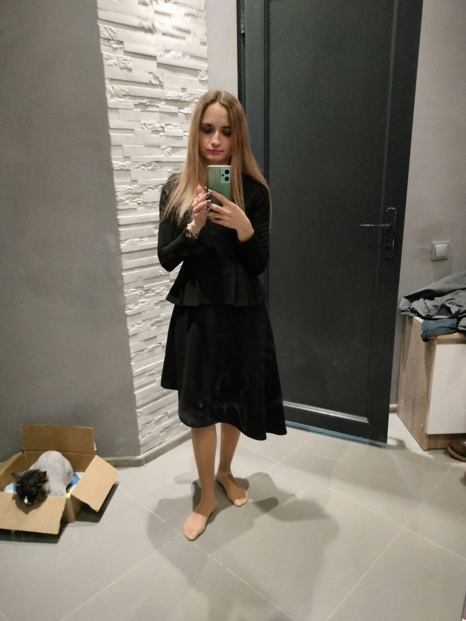 Чёрное вечернее платье