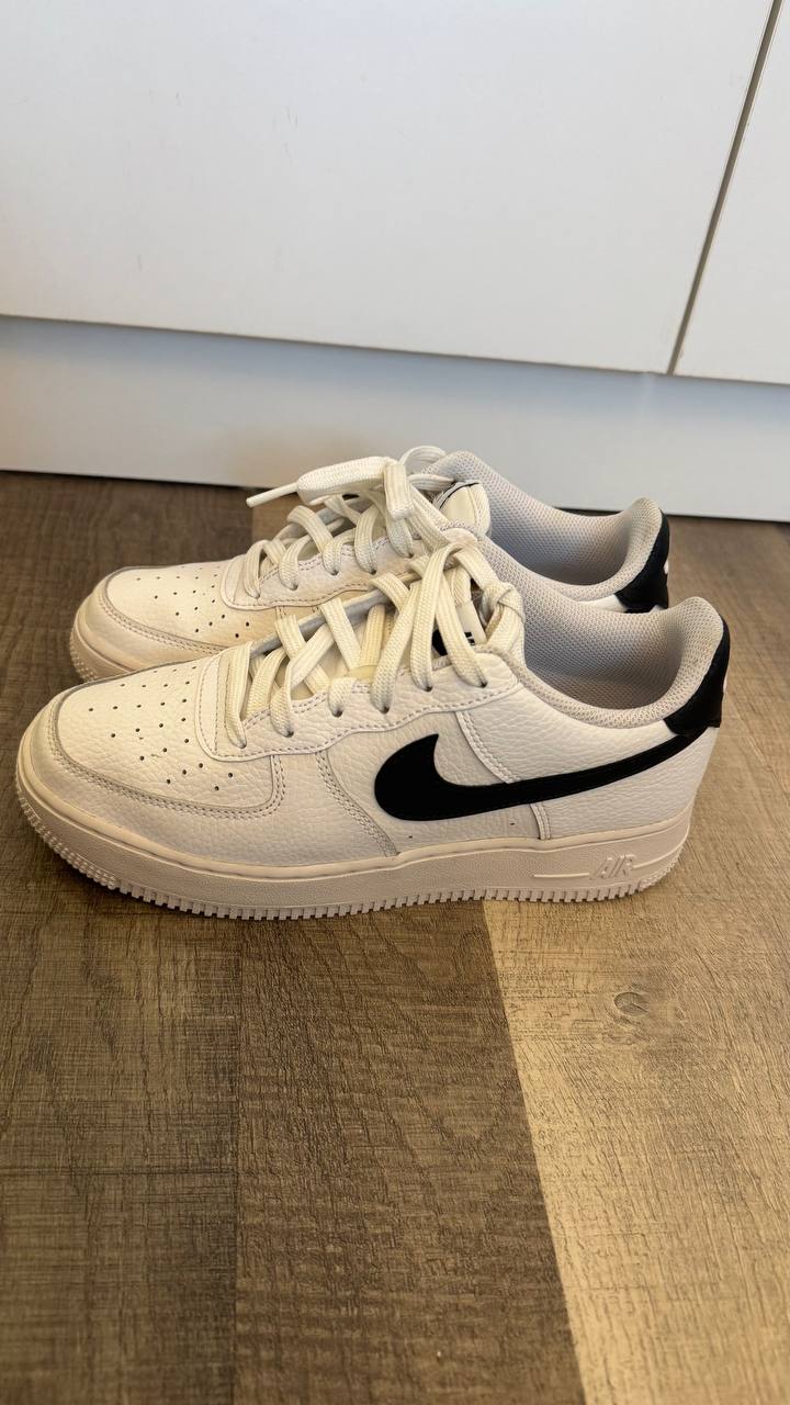 Кроссовки Nike Air Force