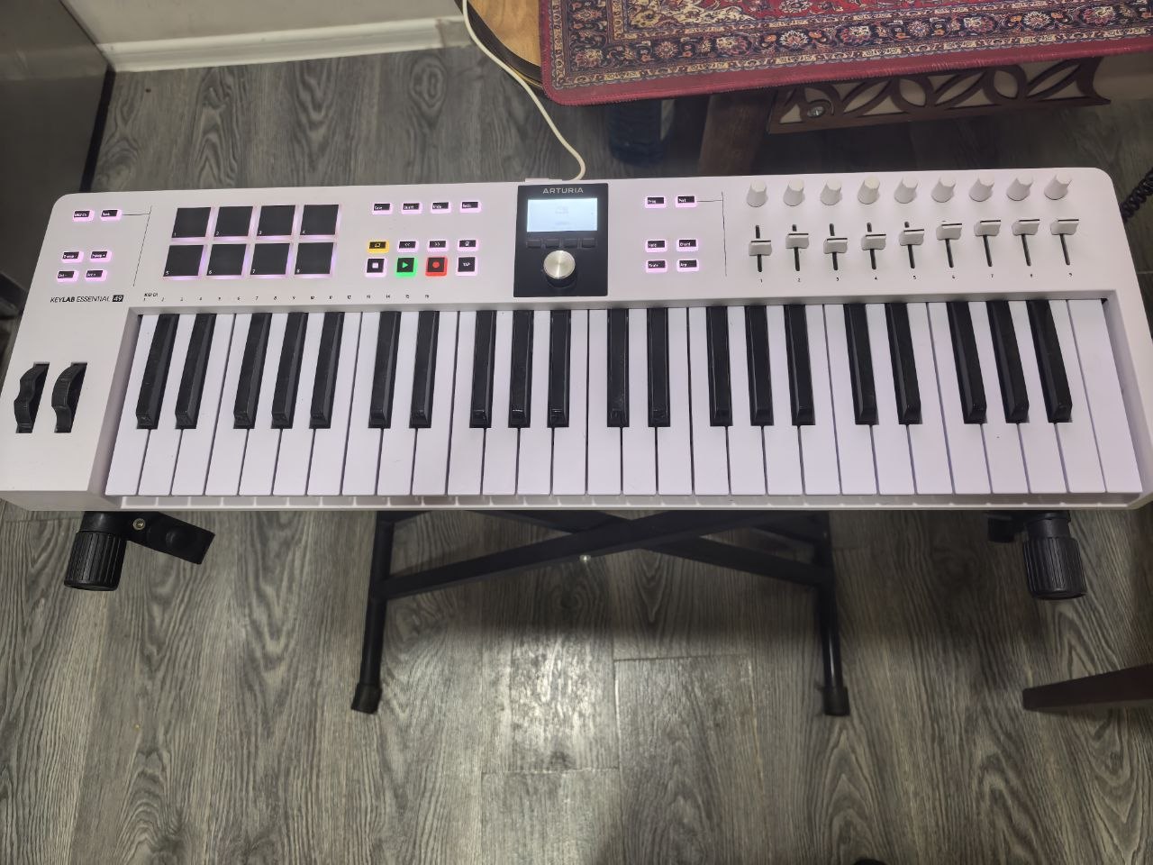 Миди клавиатура Arturia KeyLab Essential 49