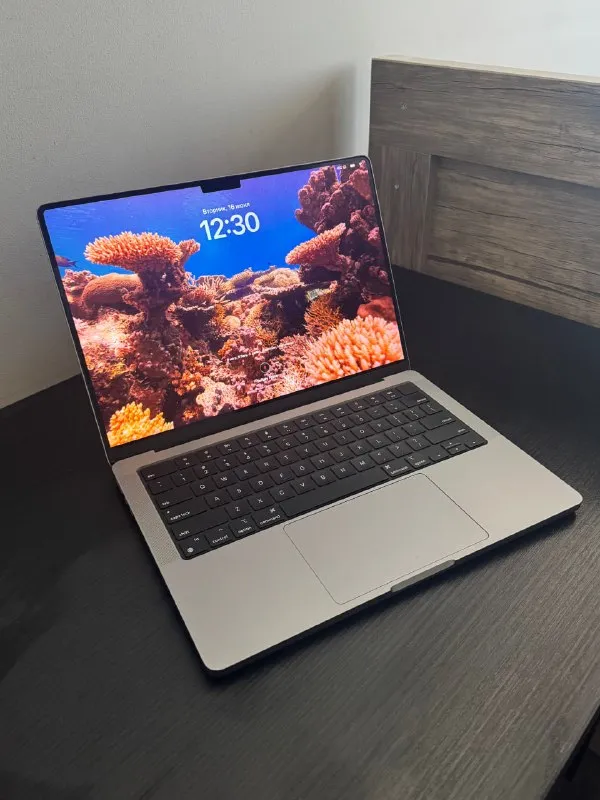 MacBook Pro 14" M3 / 8GB / 512GB / 2023 Space Gray