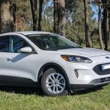 Ford Escape (photo 1)