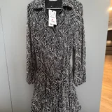 Новое платье Zara, размер S. (photo 2)