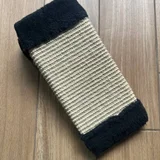 Напольная когтеточка и игрушки для животных (photo 1)
