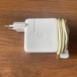 Зарядное устройство MagSafe 2 для MacBook (photo 1)
