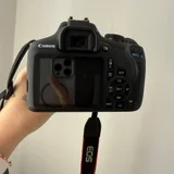 Зеркальная камера с штативом (photo 4)