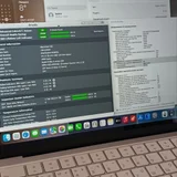 MacBook (photo 3)