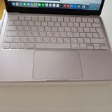 MacBook (photo 6)