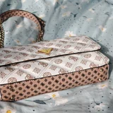 Сумочка Guess с пыльником (photo 3)