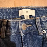 Джинсы H&M прямые, размер 34, посадка средняя, на рост 170 до щиколотки. Плотные. (photo 2)