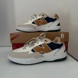 Кроссовки New Balance 43 (photo 1)