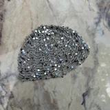 Вязаная крючком шапочка ручной работы (photo 5)