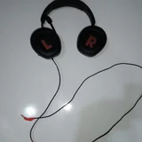 Игровая гарнитура JBL Quantum 200 (photo 1)