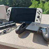 Nintendo Switch OLED (photo 2)