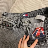 Женские джинсы Tommy Hilfiger 27/32 (photo 1)