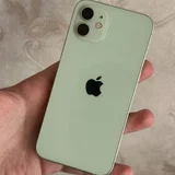 iPhone 12 (photo 1)
