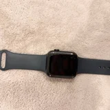 Apple Watch SE 2 (photo 1)