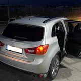 Mitsubishi Outlander Sport Limited Edition (photo 5)