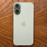 iPhone 17 256GB Sage (photo 1)